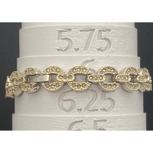 Armitron Now Womens Watch Marcasite Look Bracelet Silver-Tone New Battery Works - Picture 3 of 11